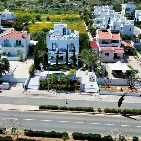 Mykonian Aura Luxury * Protarász